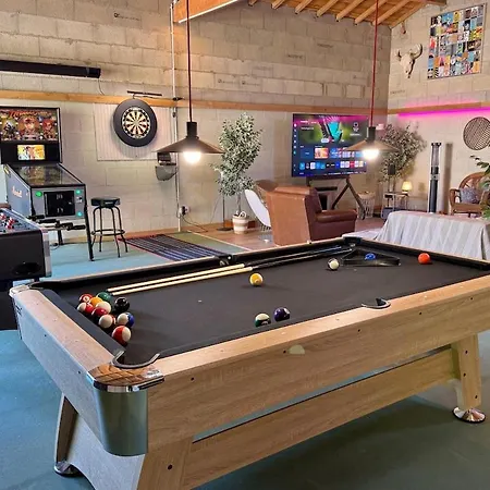 Casa vacanze Domaine Lucienne With Pickleball Court