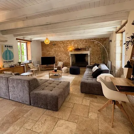 Casa vacanze Domaine Lucienne With Pickleball Court Chey